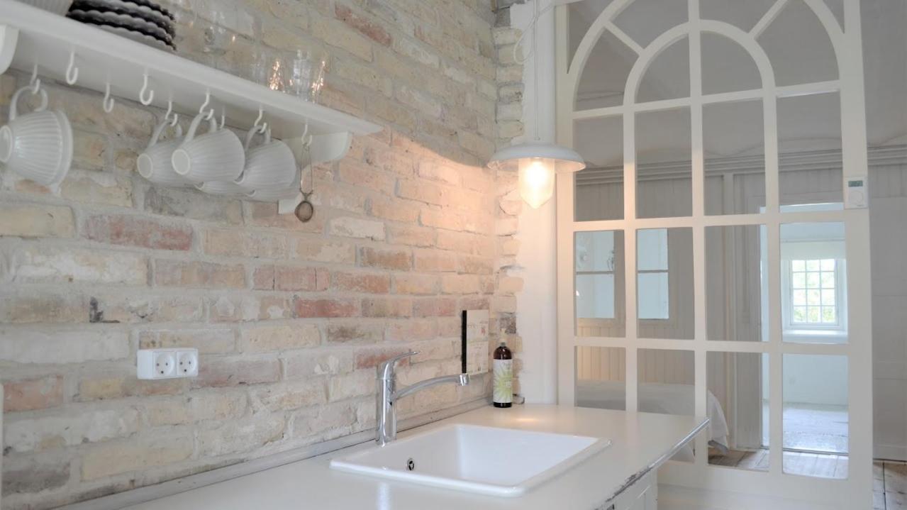 Store Ejlstrup Bed & Breakfast Odense Eksteriør billede